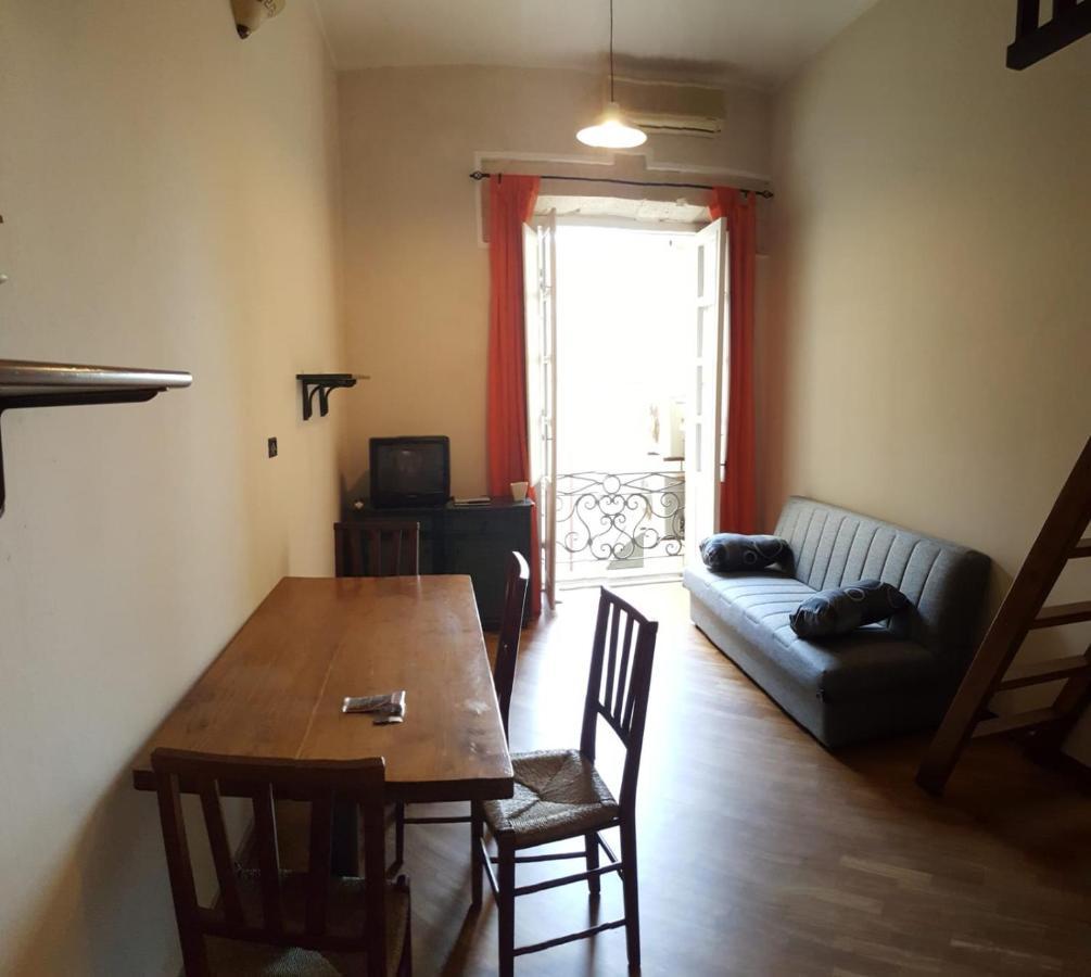L'Incanto Apartment Sassari Ngoại thất bức ảnh